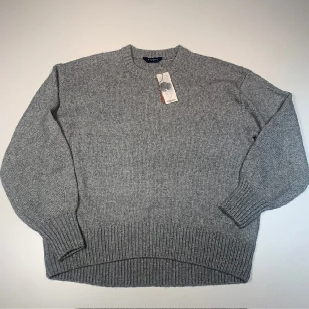 Denver Hayes Extreme 2.0 Grey Crewneck Sweater NWT Small - Picture 2 of 9